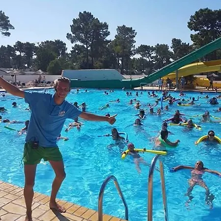 Mobil La Palmyre Bonne Anse Plage Campsite